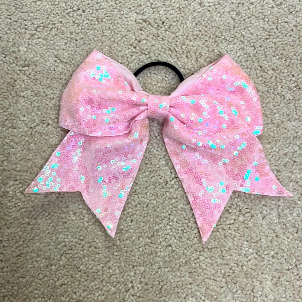 Hair tie, bow
